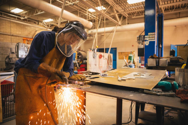 Affordable Welder Services in Wolcottville, IN